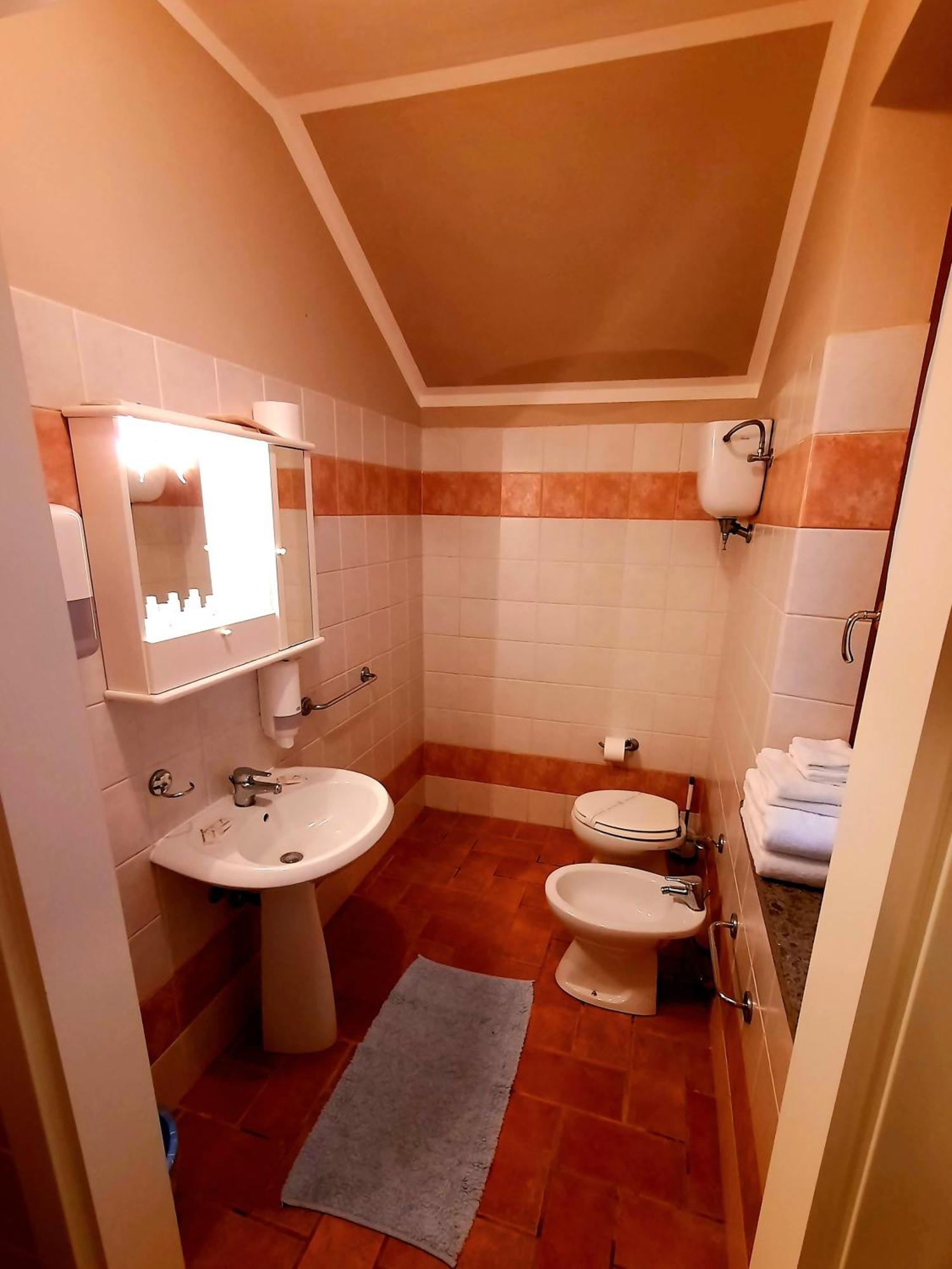 Leonaerdo Guests House Apartment Panicale